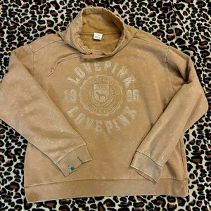 FLASH SALE Vs pink pullover